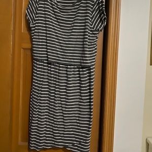 Gap Maternity Nursing Dress